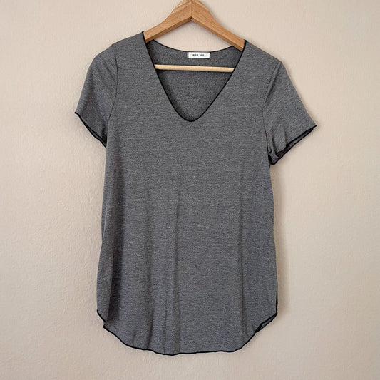 Hemmed Gray V-Neck Shirt