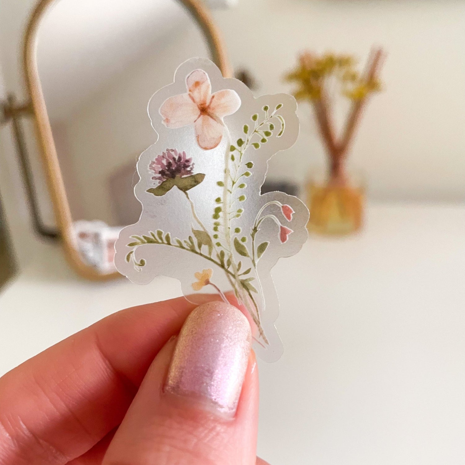 Simple Bouquet Vinyl Sticker - Jessica Hearts