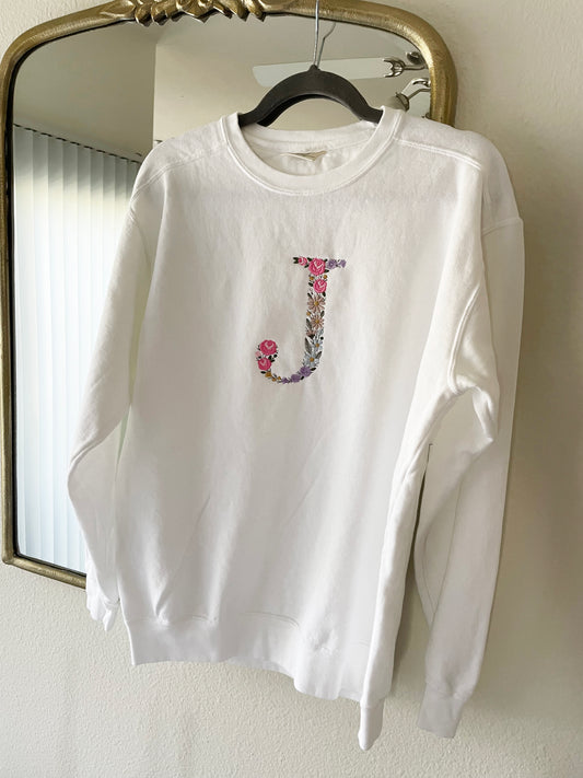 White Floral Letter Embroidered Sweatshirt